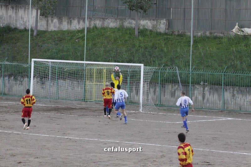 111218 Cerda 037_tn.jpg